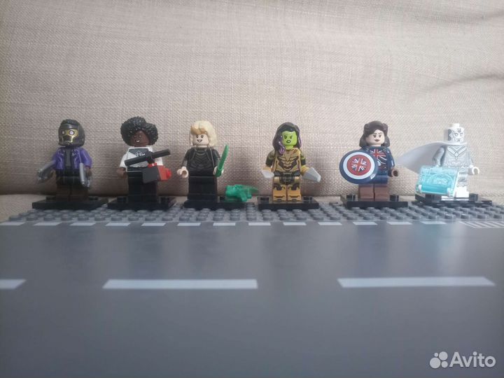 Lego marvel минифигурки