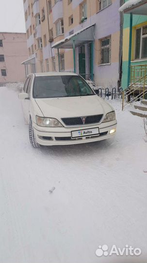 Toyota Vista Ardeo 2.0 AT, 1999, 200 000 км