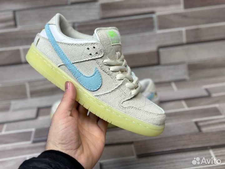 Кроссовки Nike SB Dunk Low