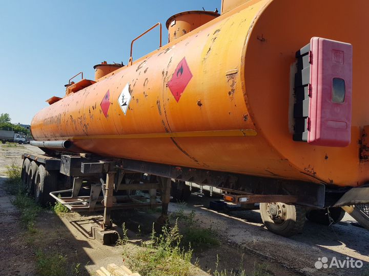 Полуприцеп бензовоз Нефаз 9693-10, 2005