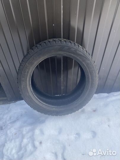 Nokian Tyres Hakkapeliitta 4 225/50 R17 109