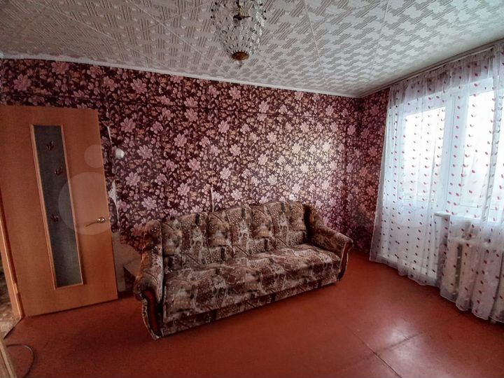 2-к. квартира, 48 м², 4/5 эт.