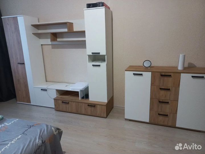 Комод в гостинную