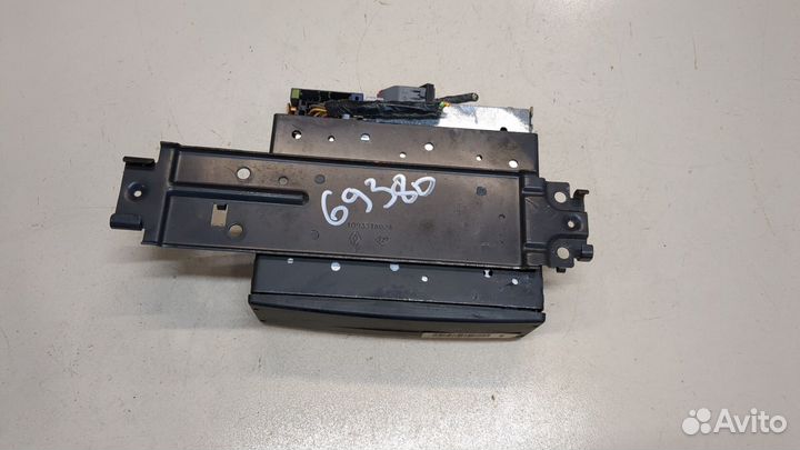 Усилитель звука Renault Espace 4 2002, 2004