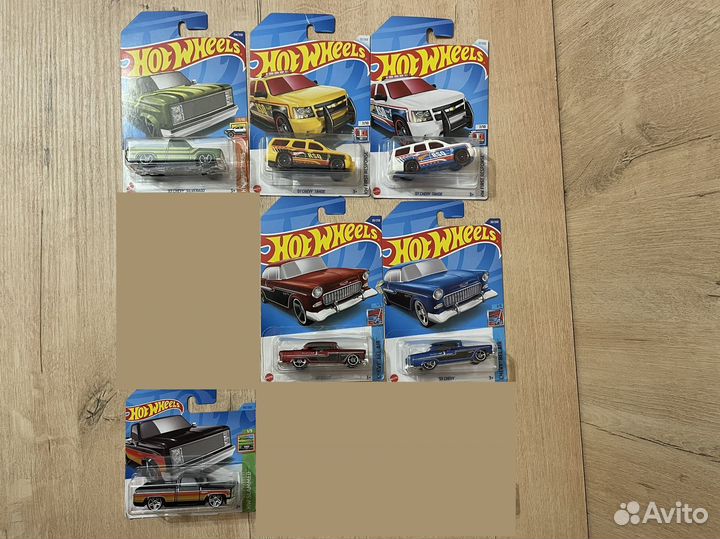 Hot wheels машинки