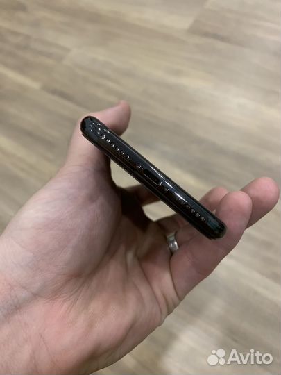 iPhone X