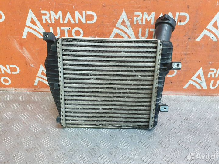 Интеркулер Volkswagen Touareg 2 2010-2018