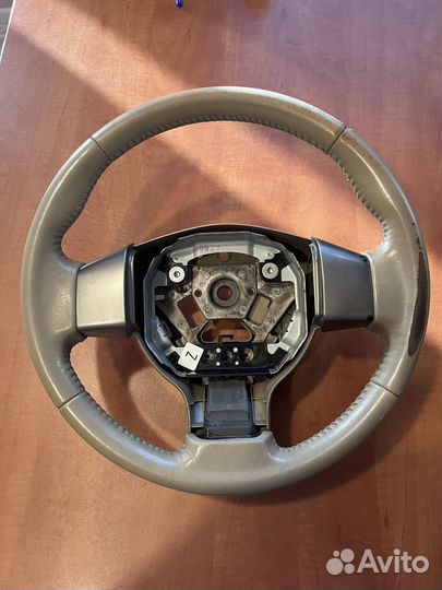 Руль Nissan