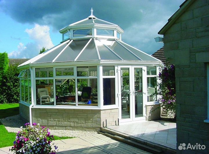 Остекление беседки качественно