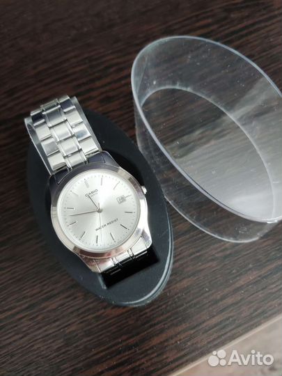 Футляр для часов