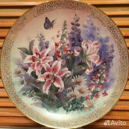 7. *Тарелка «Симфония красоты»
