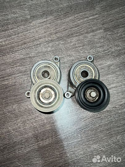 Ролик натяжной приводного ремня Mazda 3 1.6