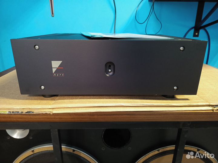 Threshold T-100,Ayre V-3.Усилители мощности