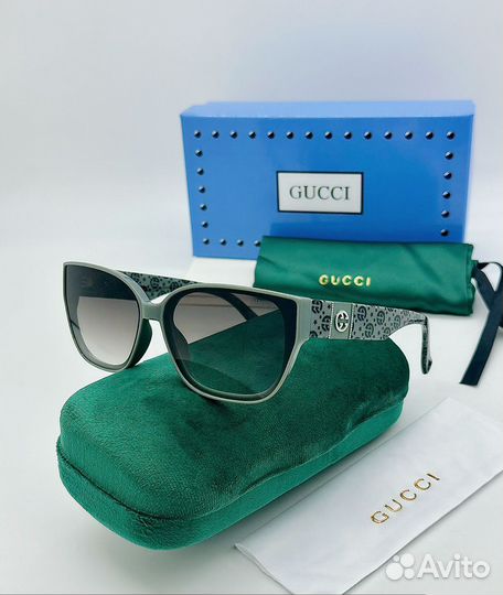 Солнцезащитные очки Gucci