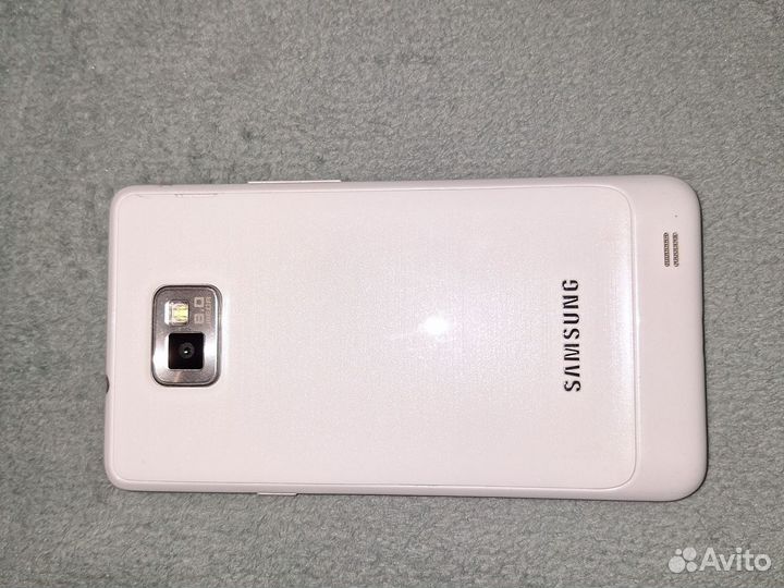 Samsung Galaxy S II Plus GT-I9105, 8 ГБ