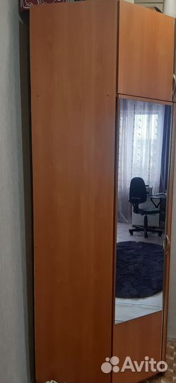 Угловой шкаф с зеркалом бу