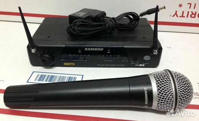 Микрофон Samson SR77/Q7 вокальный радио Pro USA