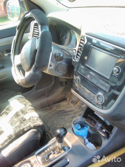 Mitsubishi Outlander 2.0 CVT, 2012, 142 000 км