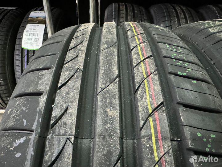 Tracmax X-Privilo TX3 275/35 R20 102