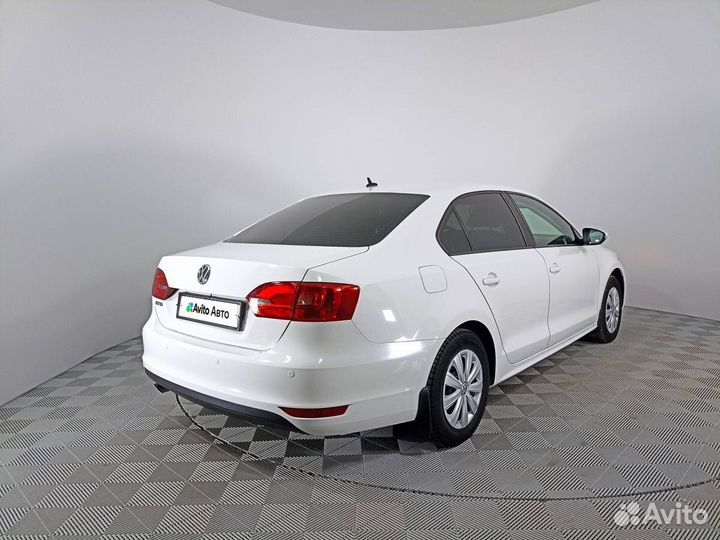 Volkswagen Jetta 1.6 AT, 2013, 182 519 км