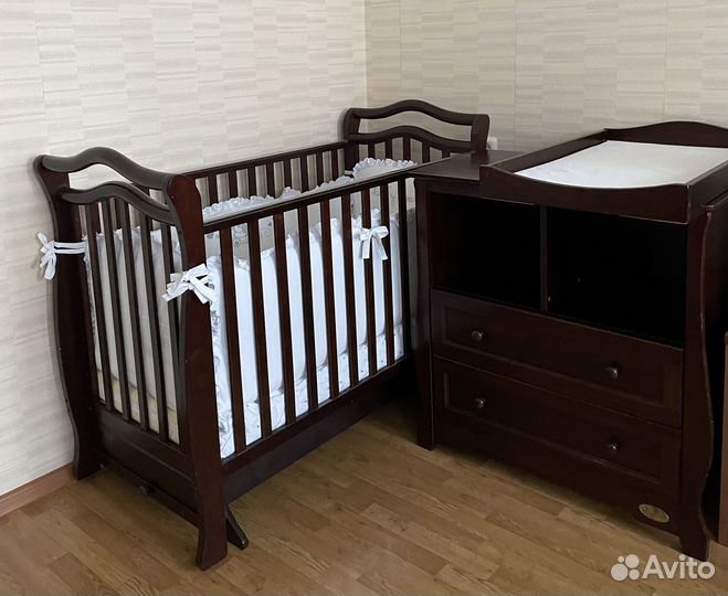 Gionanni Кровать, комод + пеленальный столик