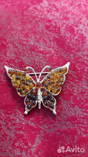Брошь бабочка