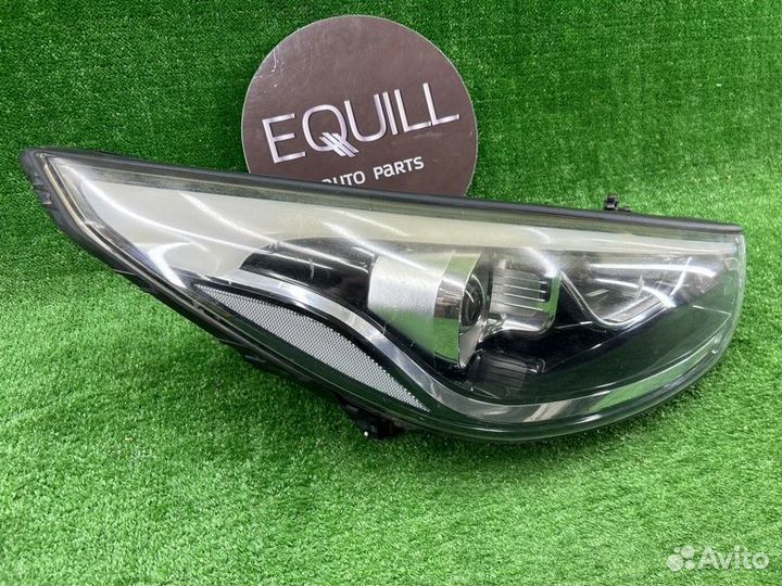 Фара галогеновая передняя правая Hyundai Tucson LM