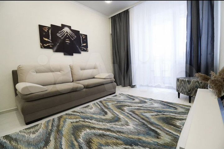 2-к. квартира, 52 м², 3/22 эт.