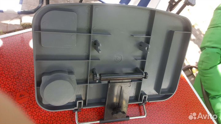 Столик складной для машины на сидение