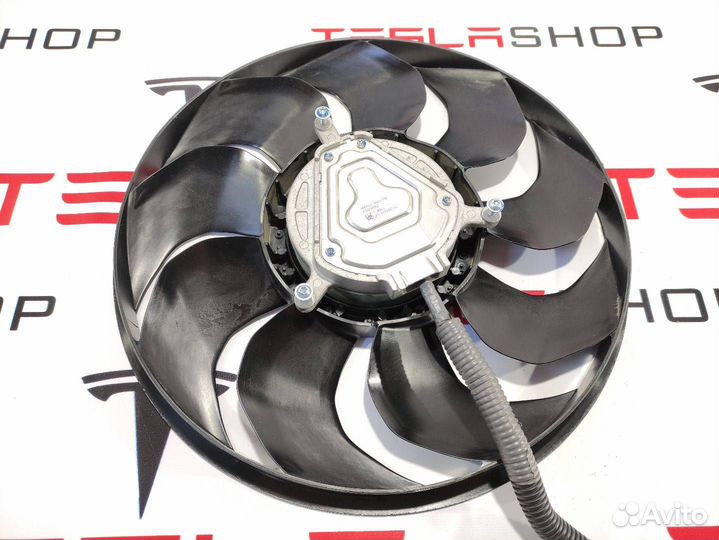 Вентилятор радиатора кондиционера Tesla Model 3
