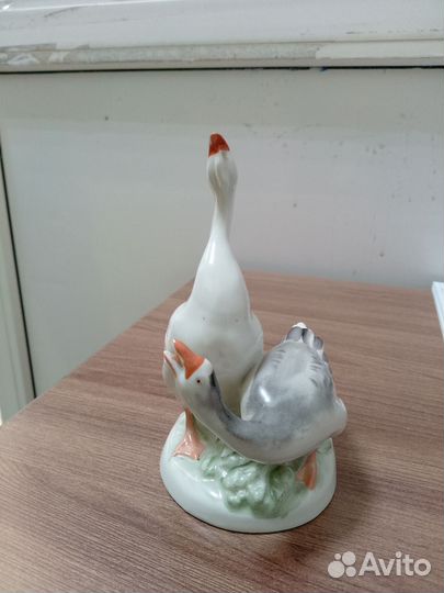 Статуэтка Гуси