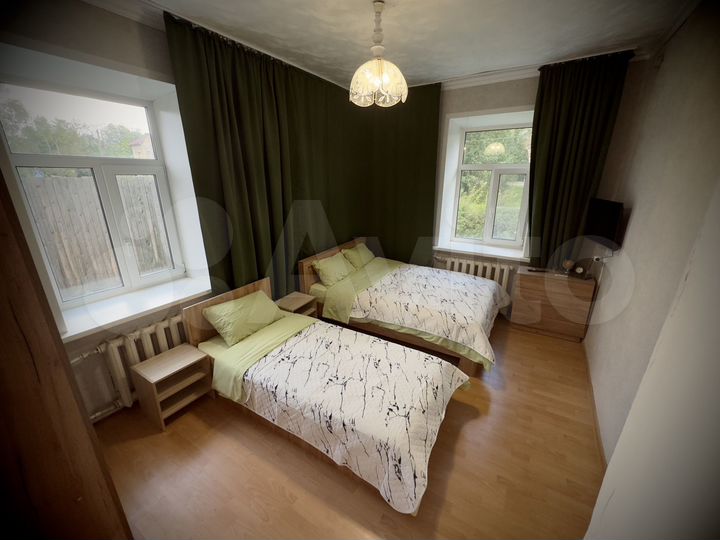2-к. квартира, 60 м², 1/2 эт.