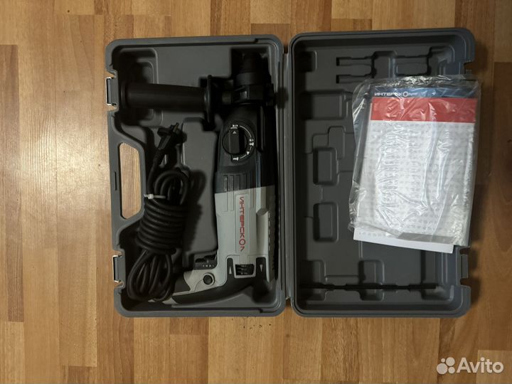 Перфоратор Интрескол П-26/800эр