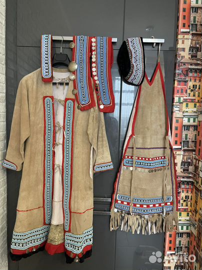 Национальный чукотский женский костюм