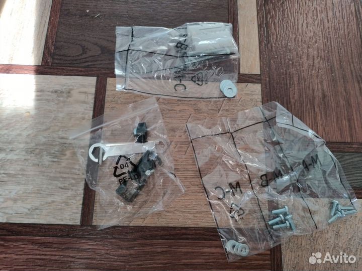 Кронштейн для телевизора поворотный