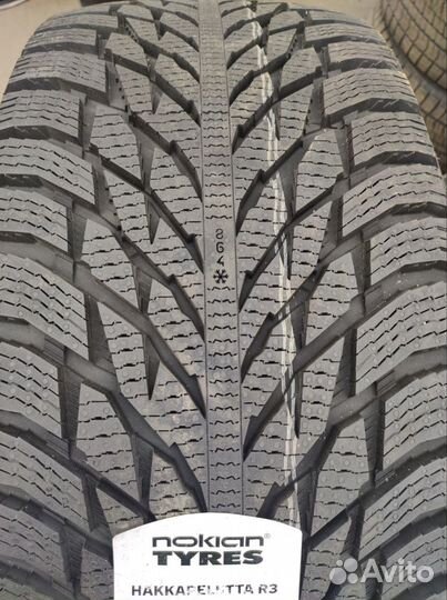 Ikon Tyres Autograph Snow 3 SUV 275/45 R21 110T