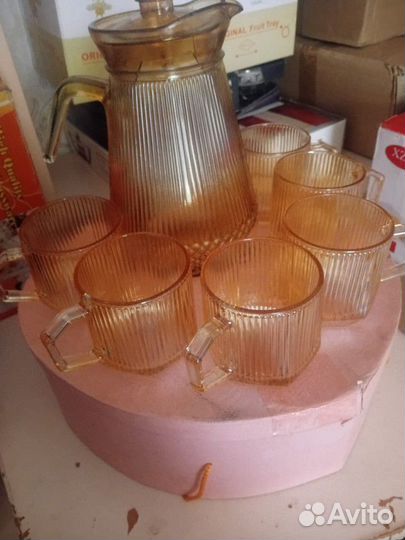 Графин и бокалы