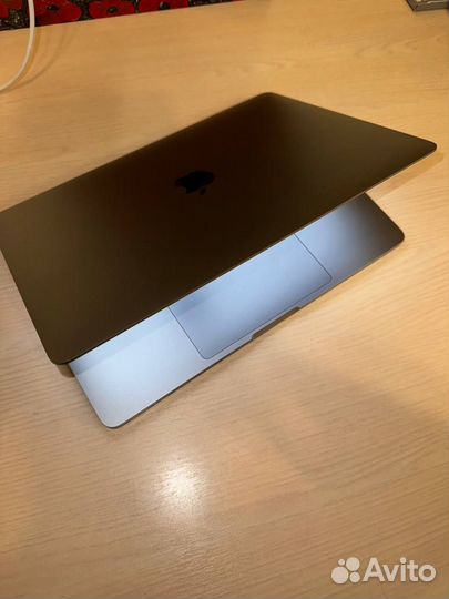 Apple MacBook Pro 13 2020 8gb 256gb Space Grey