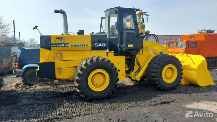 Фронтальный погрузчик Komatsu WA500-1, 1995