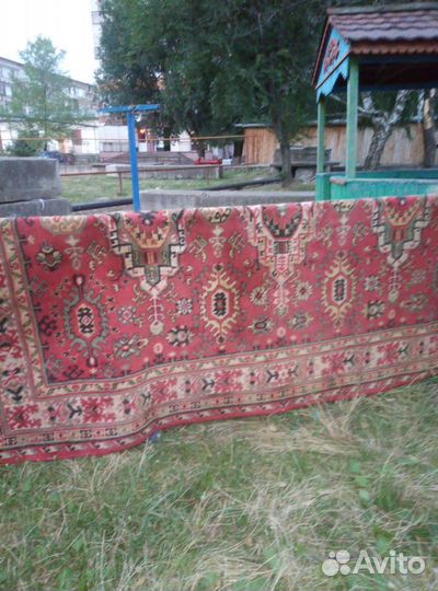 Ковер шерстяной