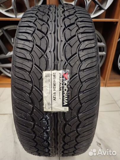 Yokohama Parada Spec-X PA02 285/40 R24 112V