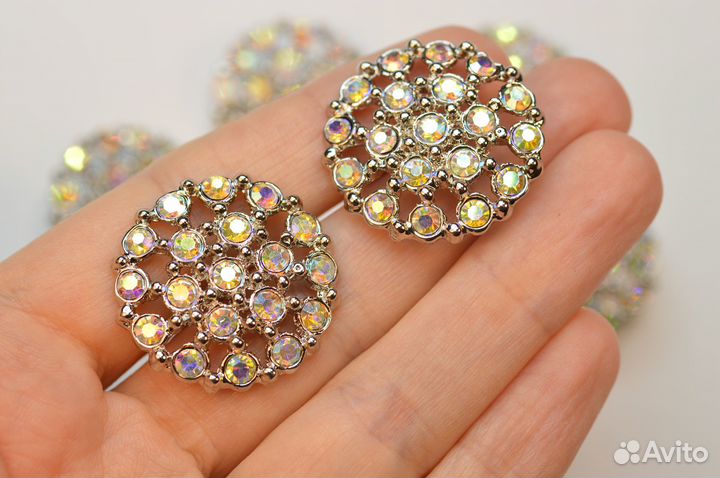 Пуговицы 28 мм