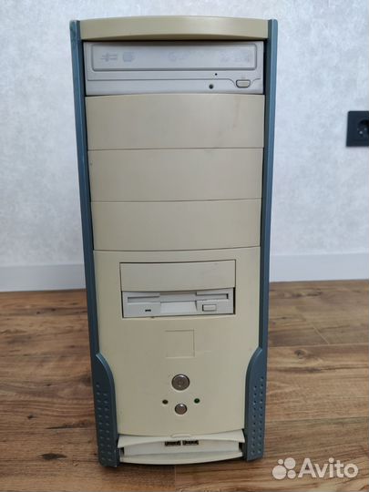 Системный блок компьютер рабочий