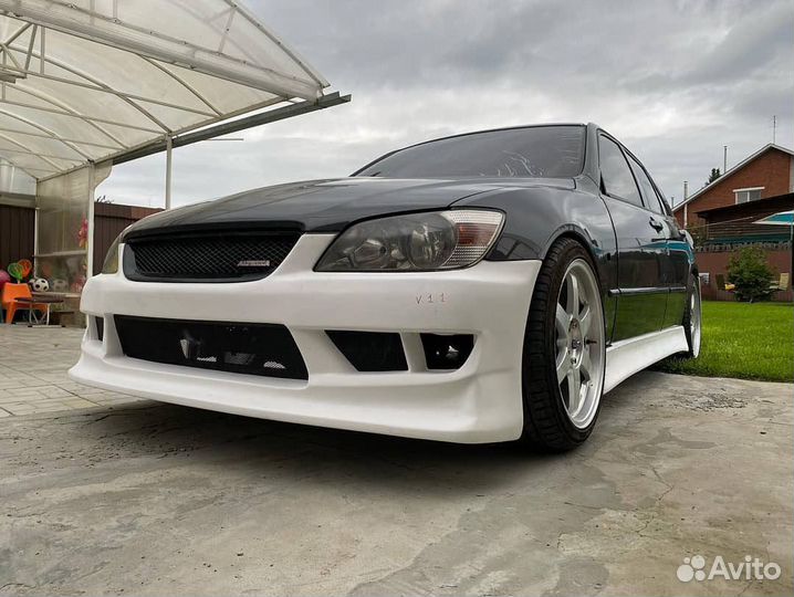 Передний бампер на Lexus is 200/Toyota altezza