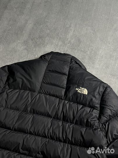 Пуховик The North Face 700