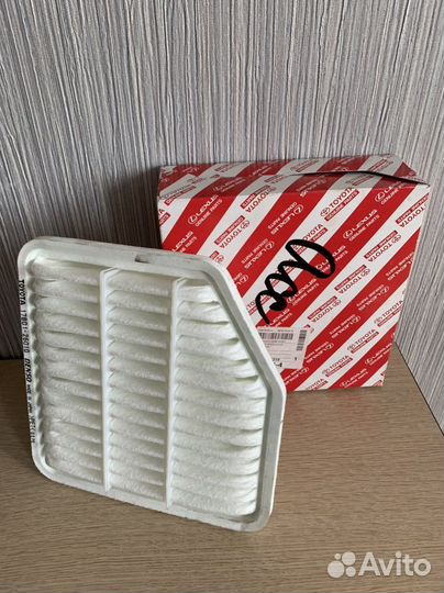 Фильтр двигателя воздушный Toyota/Lexus17801-26010