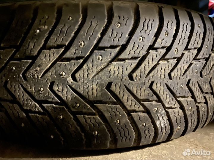 Roadstone Winguard Spike 245/70 R17