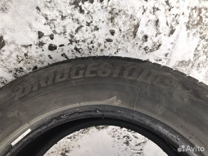 Bridgestone Alenza 001 225/65 R17 102H