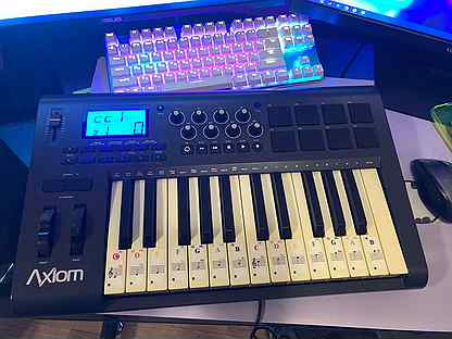 Midi клавиатура M-Audio Axiom 25 Mk II