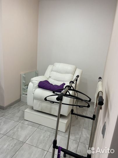 Кресло реклайнер электрическое бу